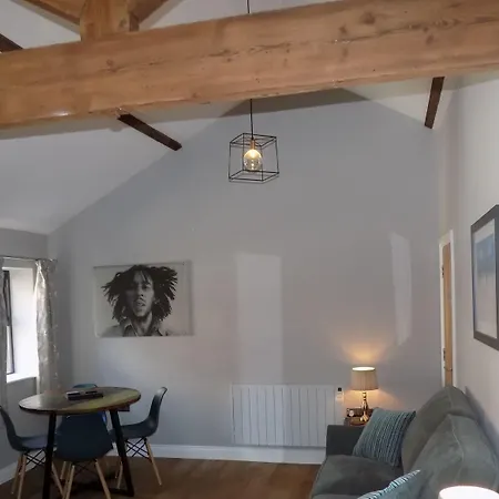 The Old Wool House Apartment